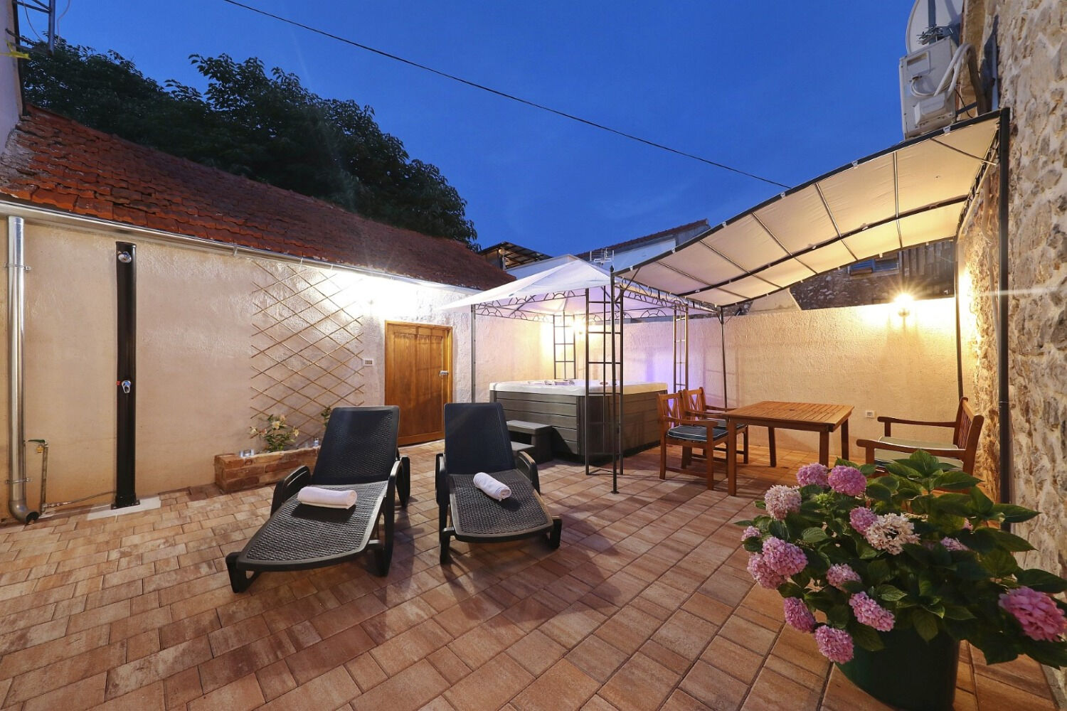 Photo of House Cirrus