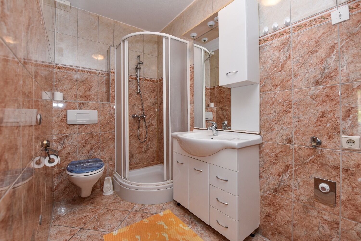 Apartment Mark 10604-A5