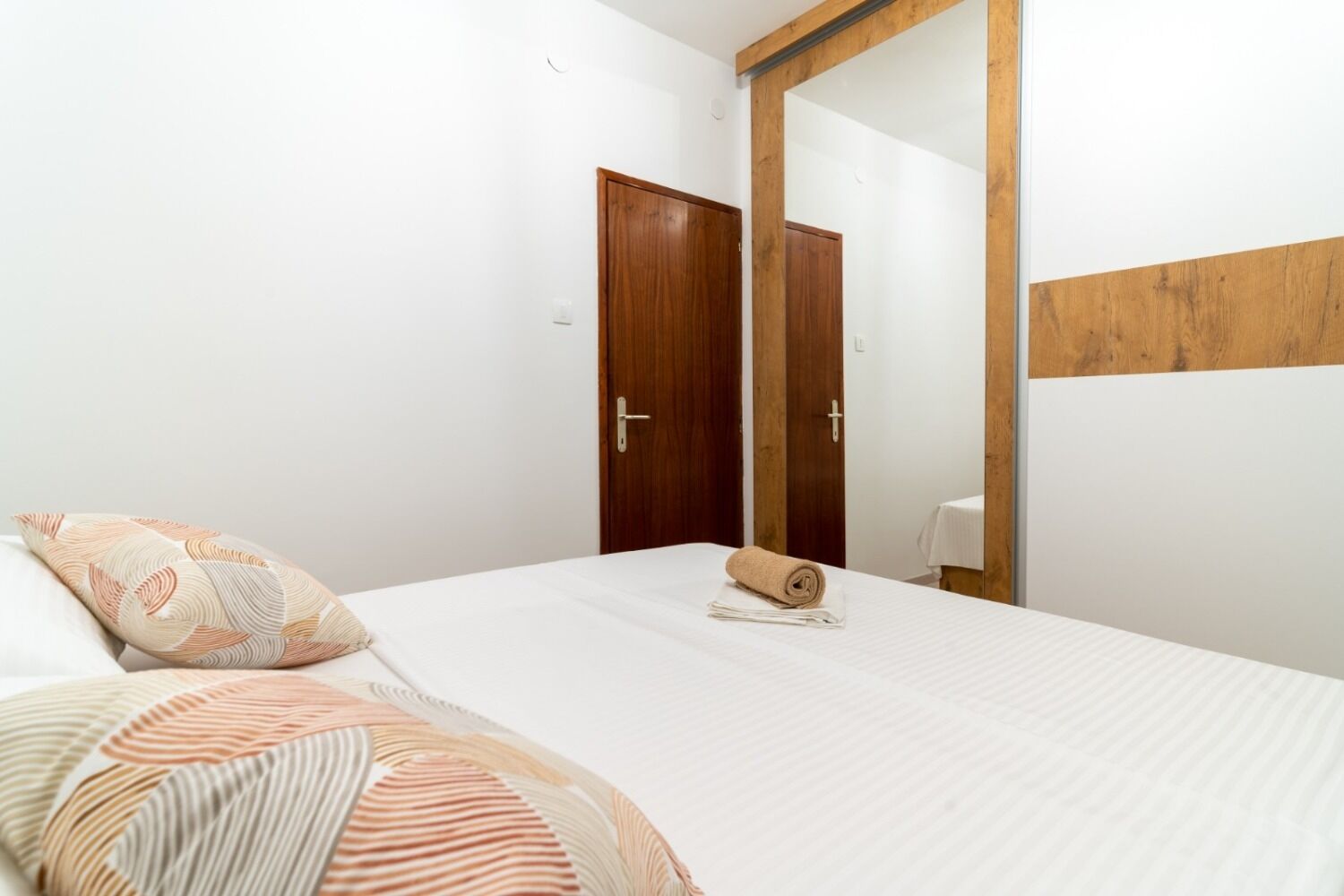 Apartments Lux 1 11029-A2