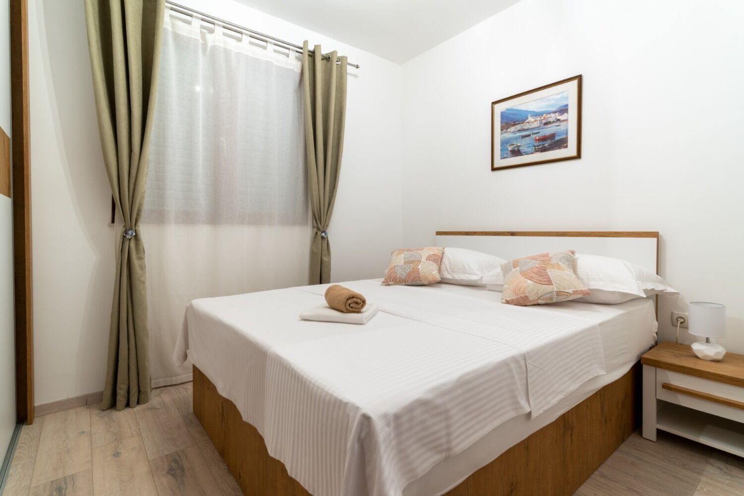 Apartments Lux 1 11029-A2