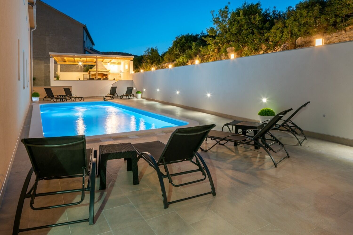 Apartments Lux 1 11029-A1