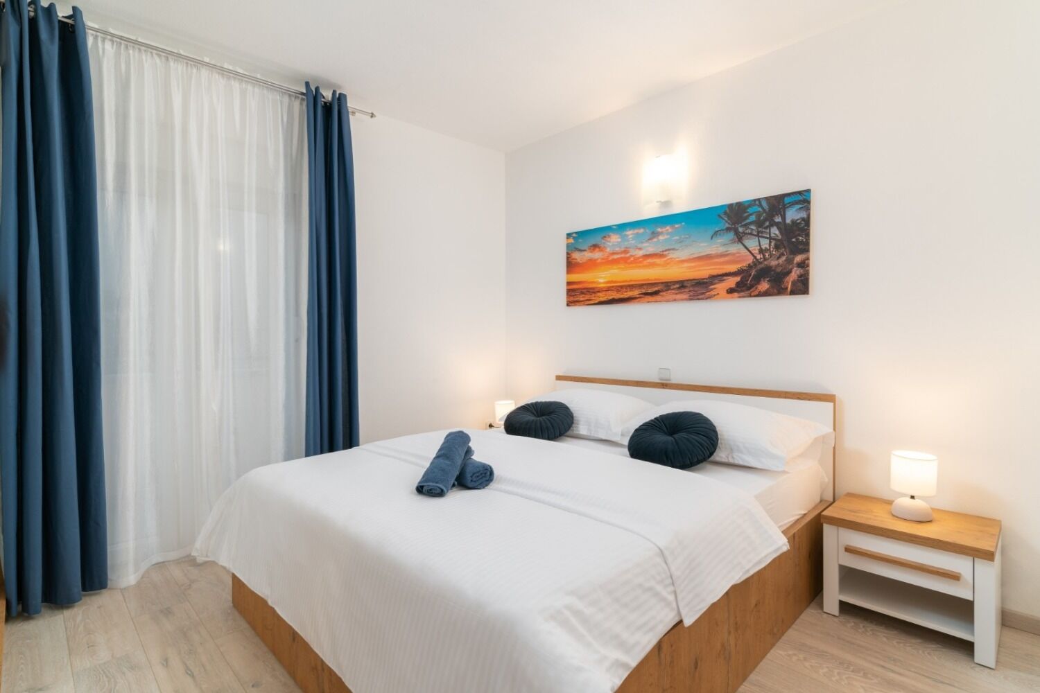 Apartments Lux 3 110221-A1