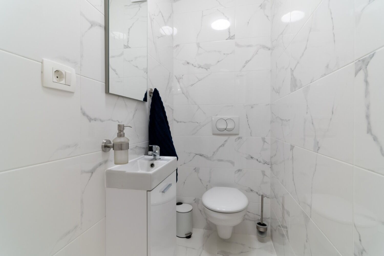 Apartments Lux 3 110221-A1