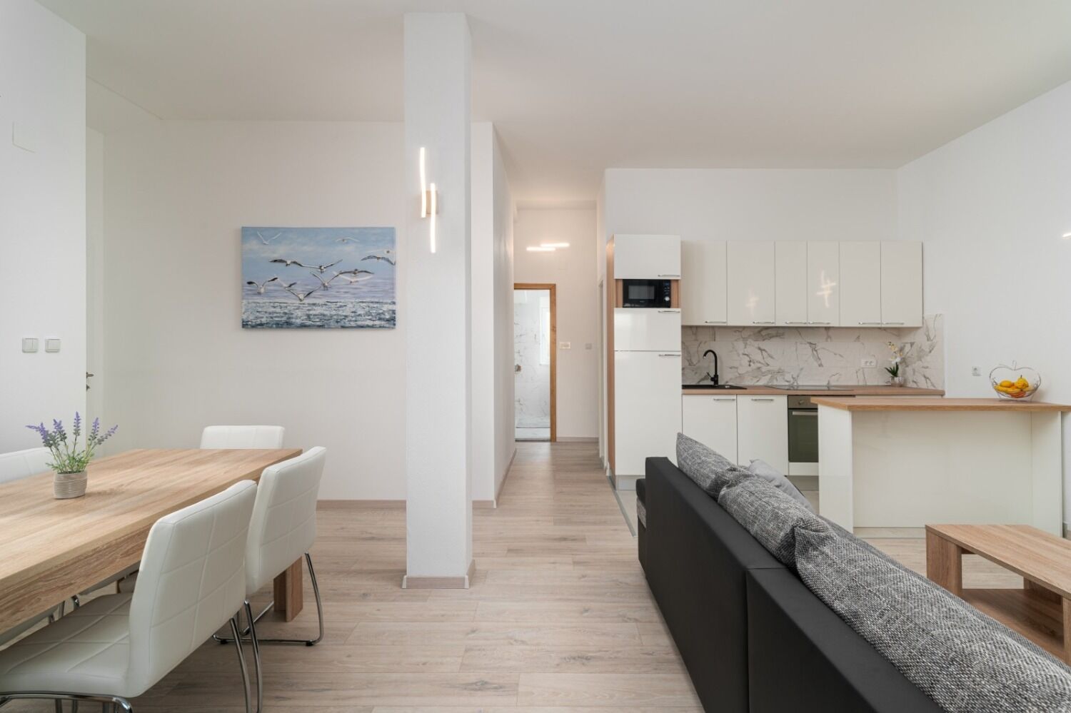 Apartments Lux 3 110221-A2