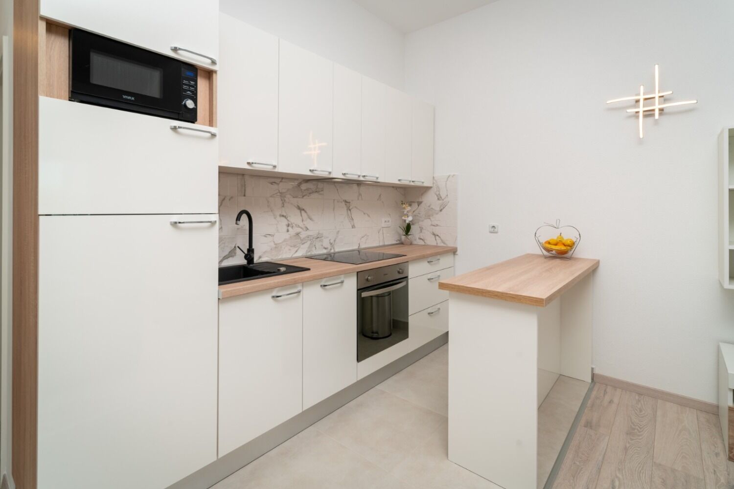 Apartments Lux 3 110221-A2