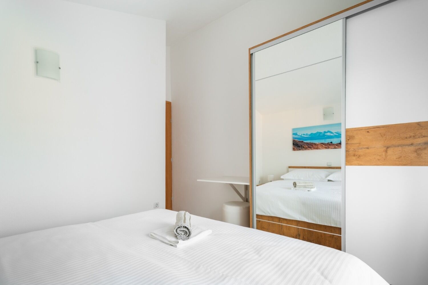 Apartments Lux 3 110221-A2