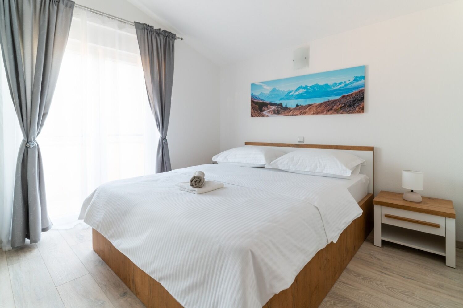 Apartments Lux 3 110221-A2