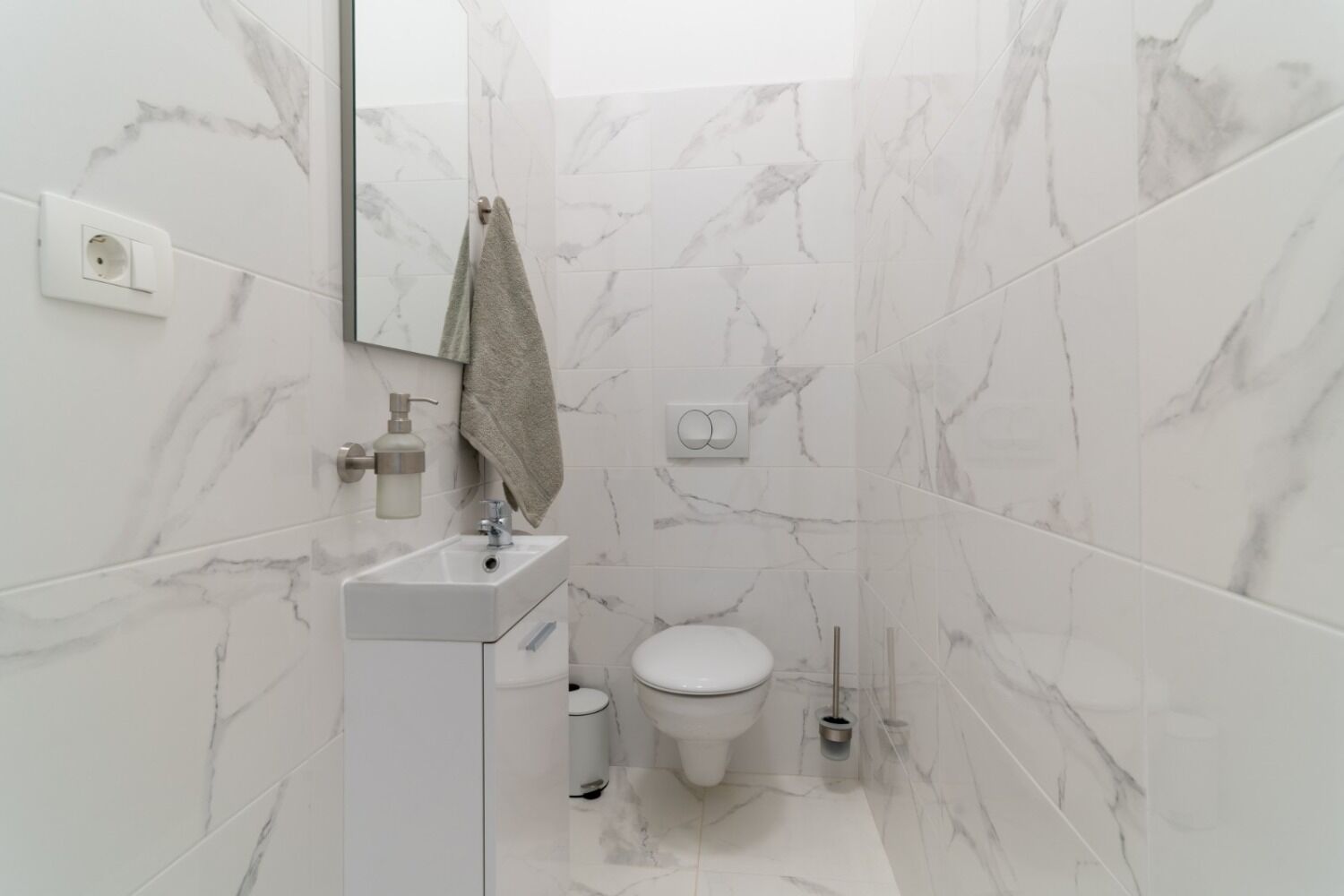 Apartments Lux 3 110221-A2