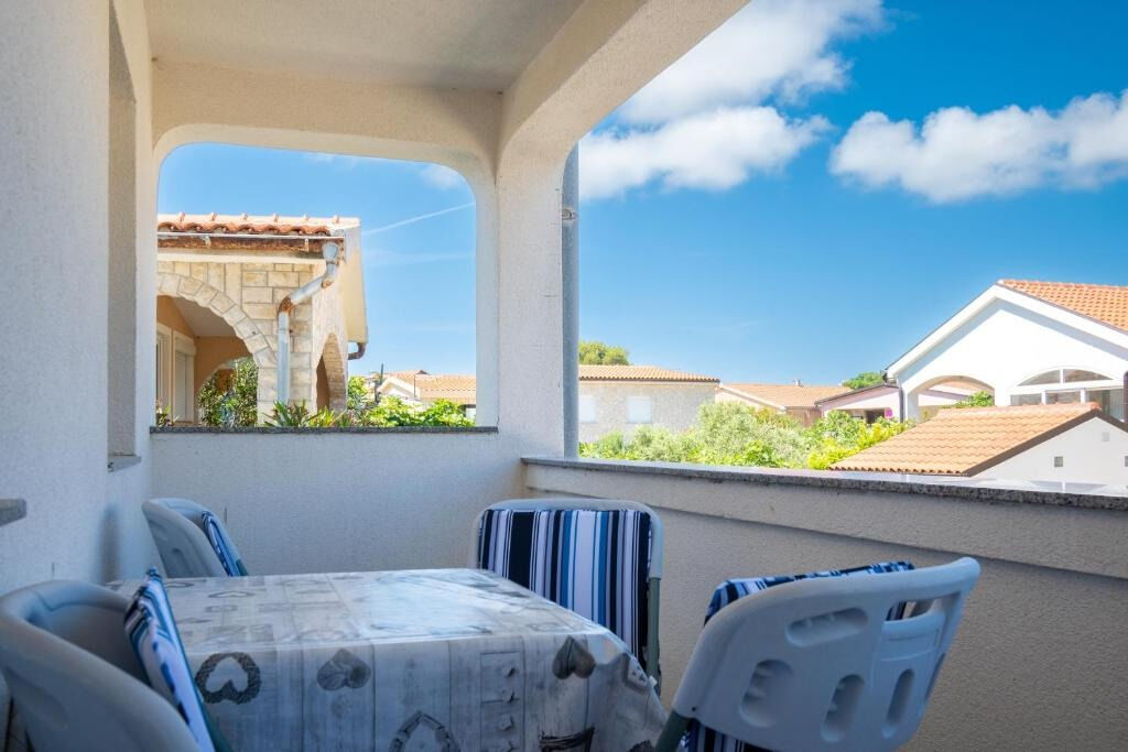 Apartments Gavro 110251-A1