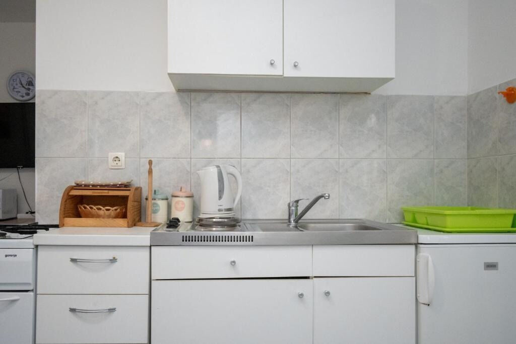 Apartments Gavro 110251-A1