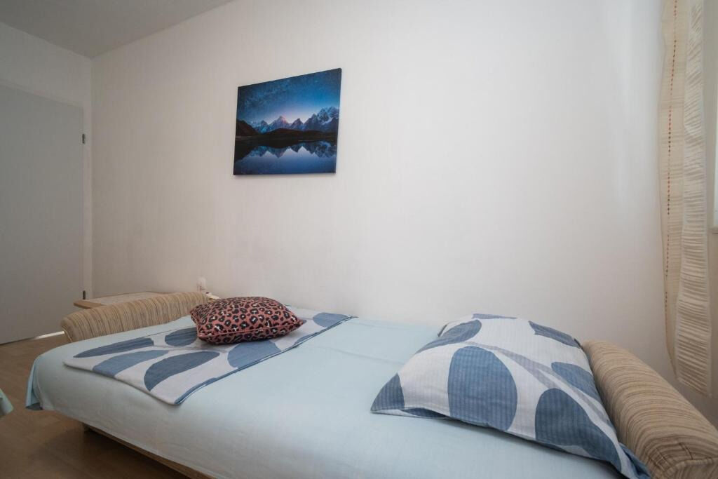 Apartments Gavro 110251-A1