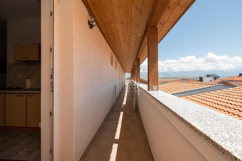 Apartments Gavro 110251-A2