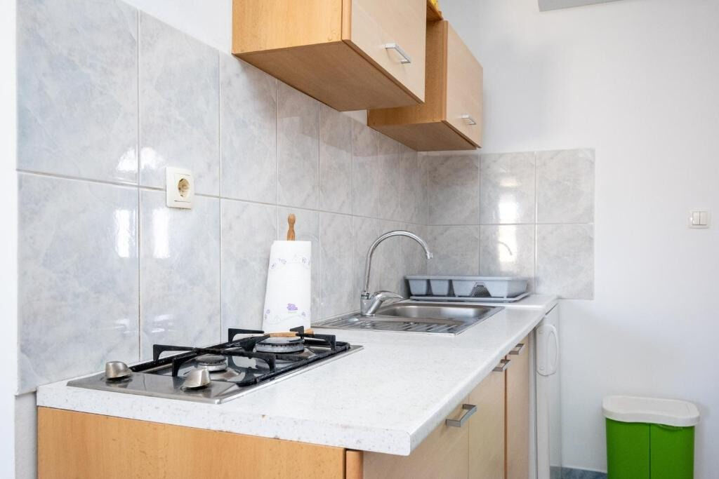 Apartments Gavro 110251-A2