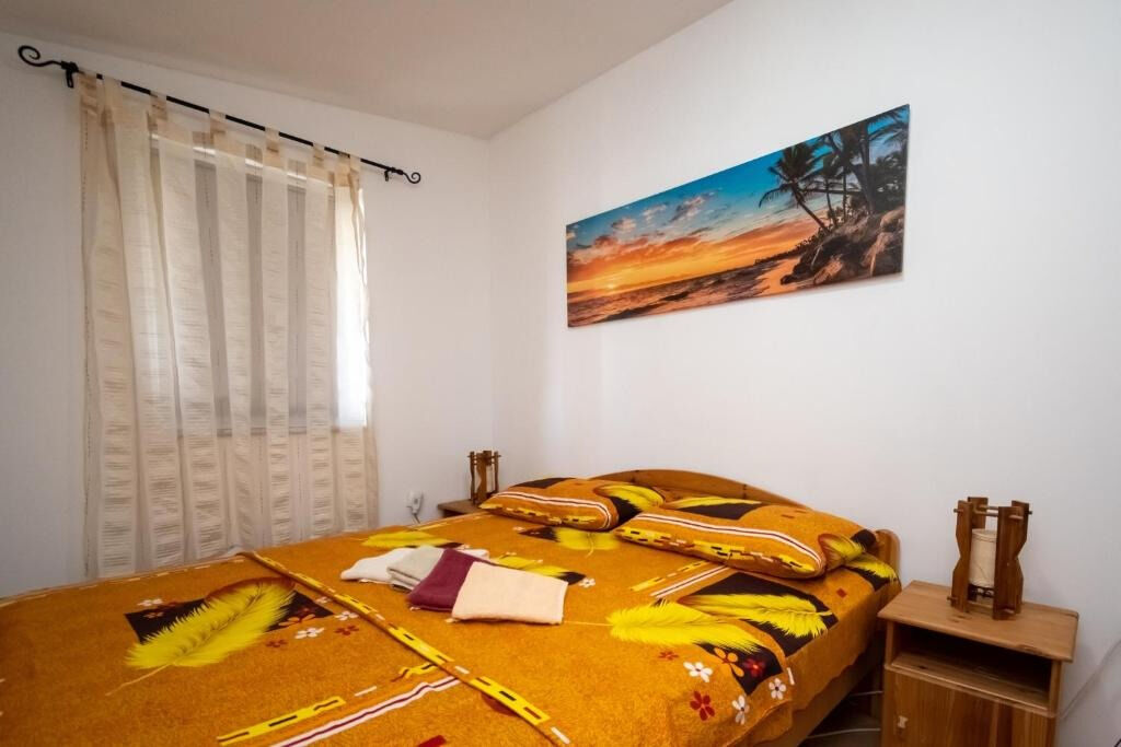 Apartments Gavro 110251-A2