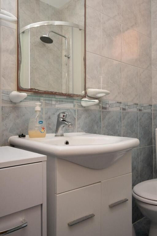 Apartments Gavro 110251-A2