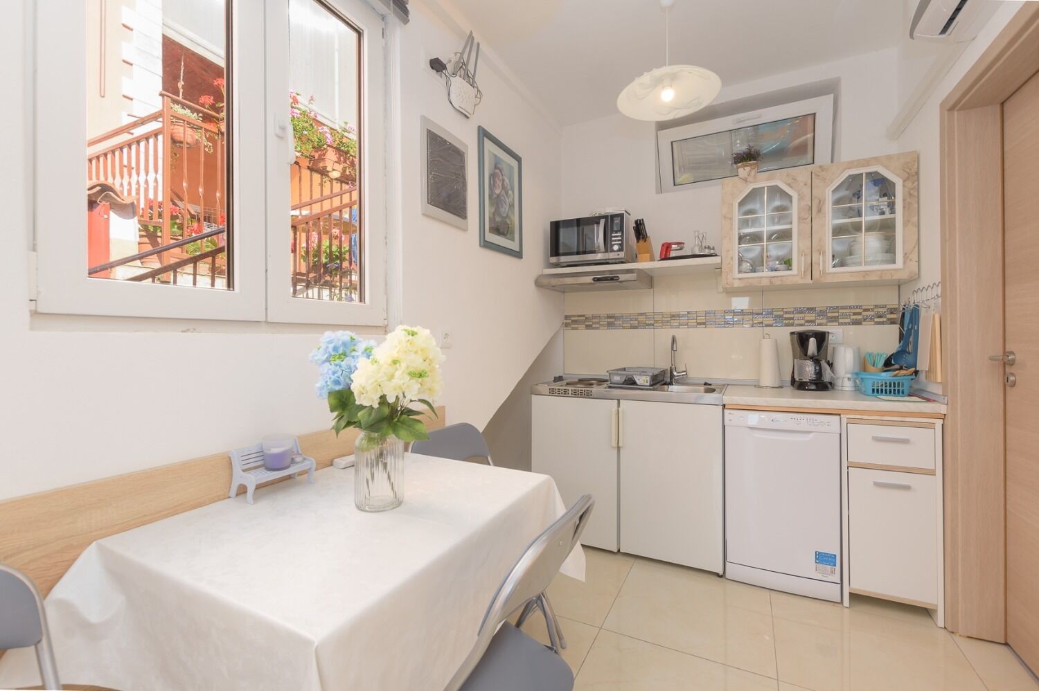 Apartment Orange 11033-A1