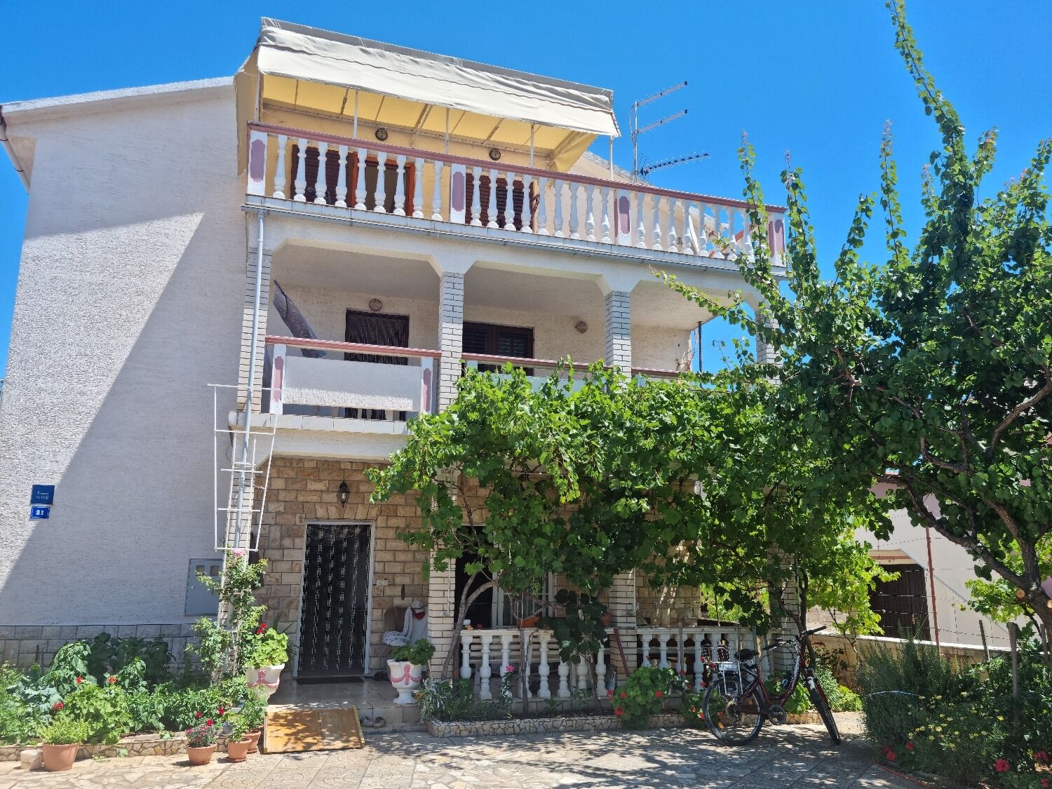 Rooms Mat Accommodation in Vir