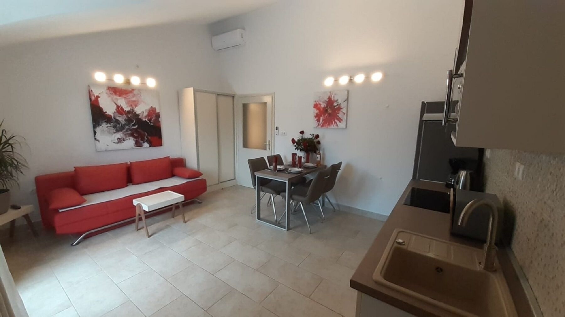 Apartments Sunny Hvar 2 110321-A1