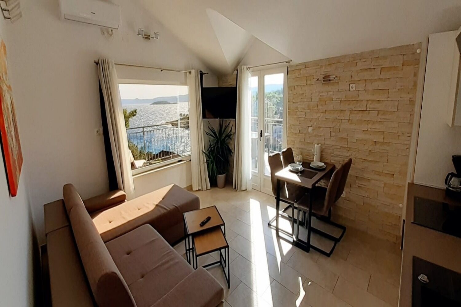 Apartments Sunny Hvar 2 110321-A2
