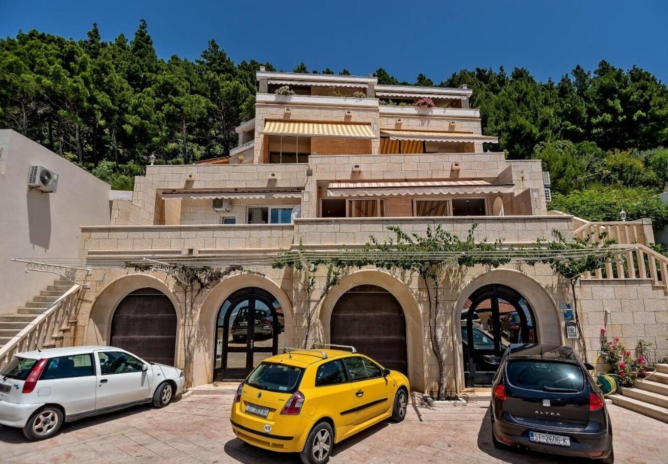 Apartments Draga 11046-A1