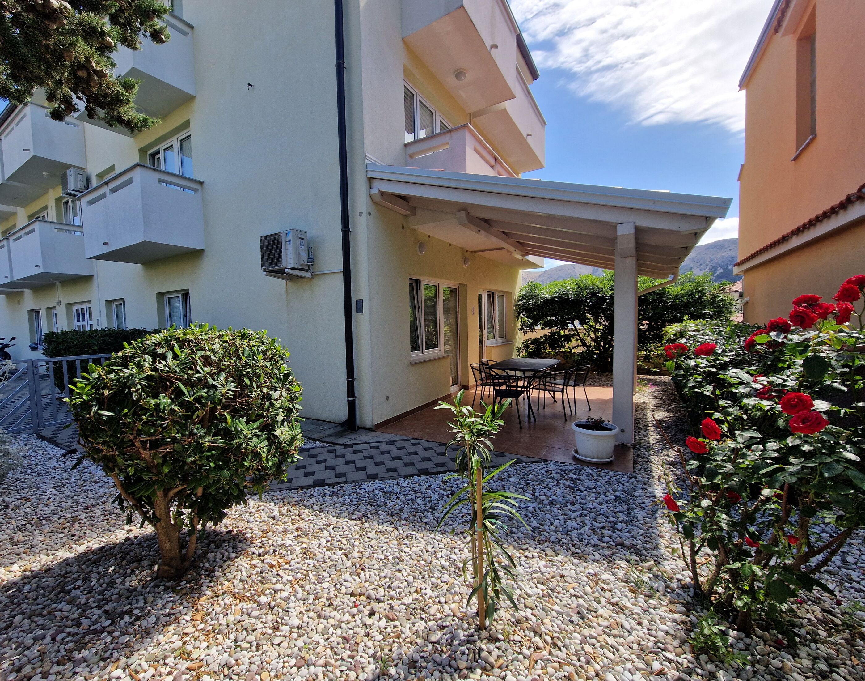 Apartments Villa Akvarij 69091-A1