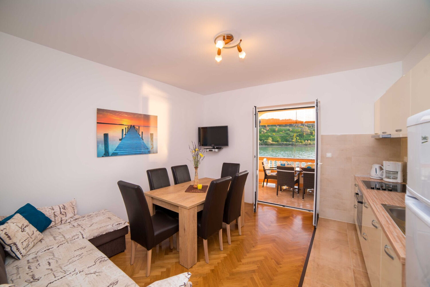 Apartments Anka 110411-A2