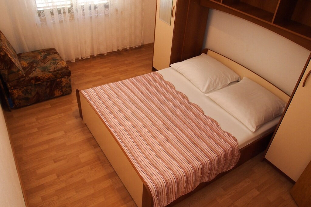 Apartments Ruza 110421-A1