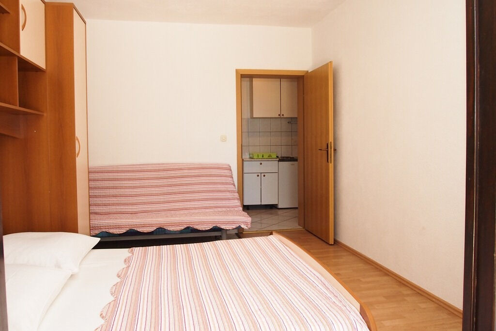 Apartments Ruza 110421-A1