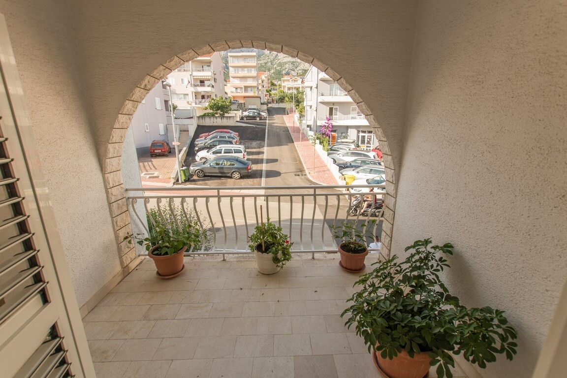 Apartments Ruza 110421-A8