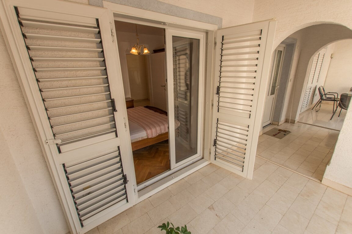 Apartments Ruza 110421-A8