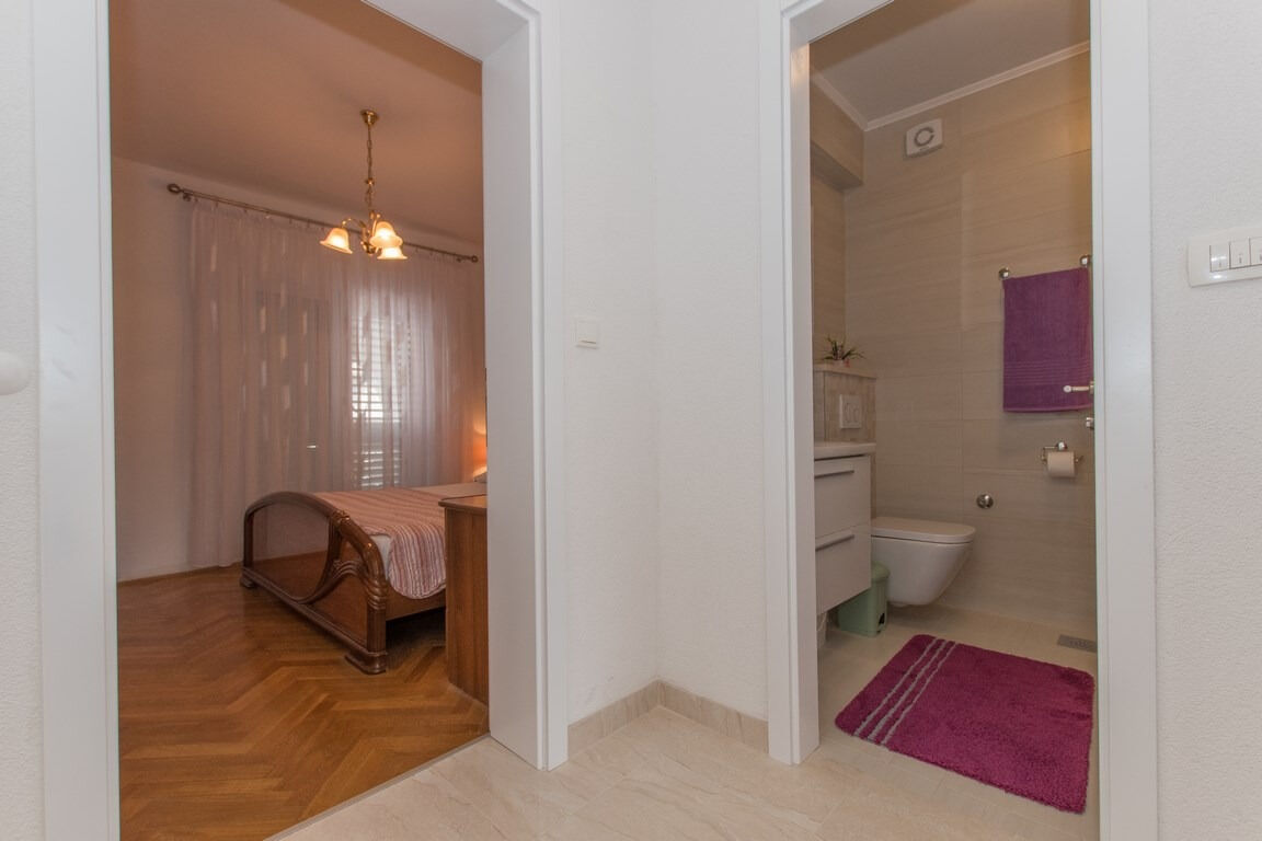Apartments Ruza 110421-A8