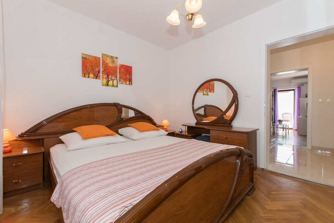 Apartments Ruza 110421-A8