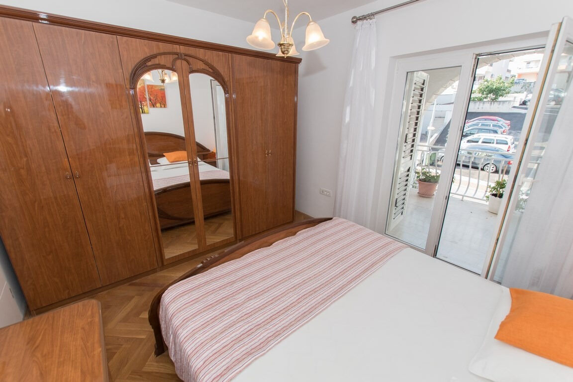Apartments Ruza 110421-A8