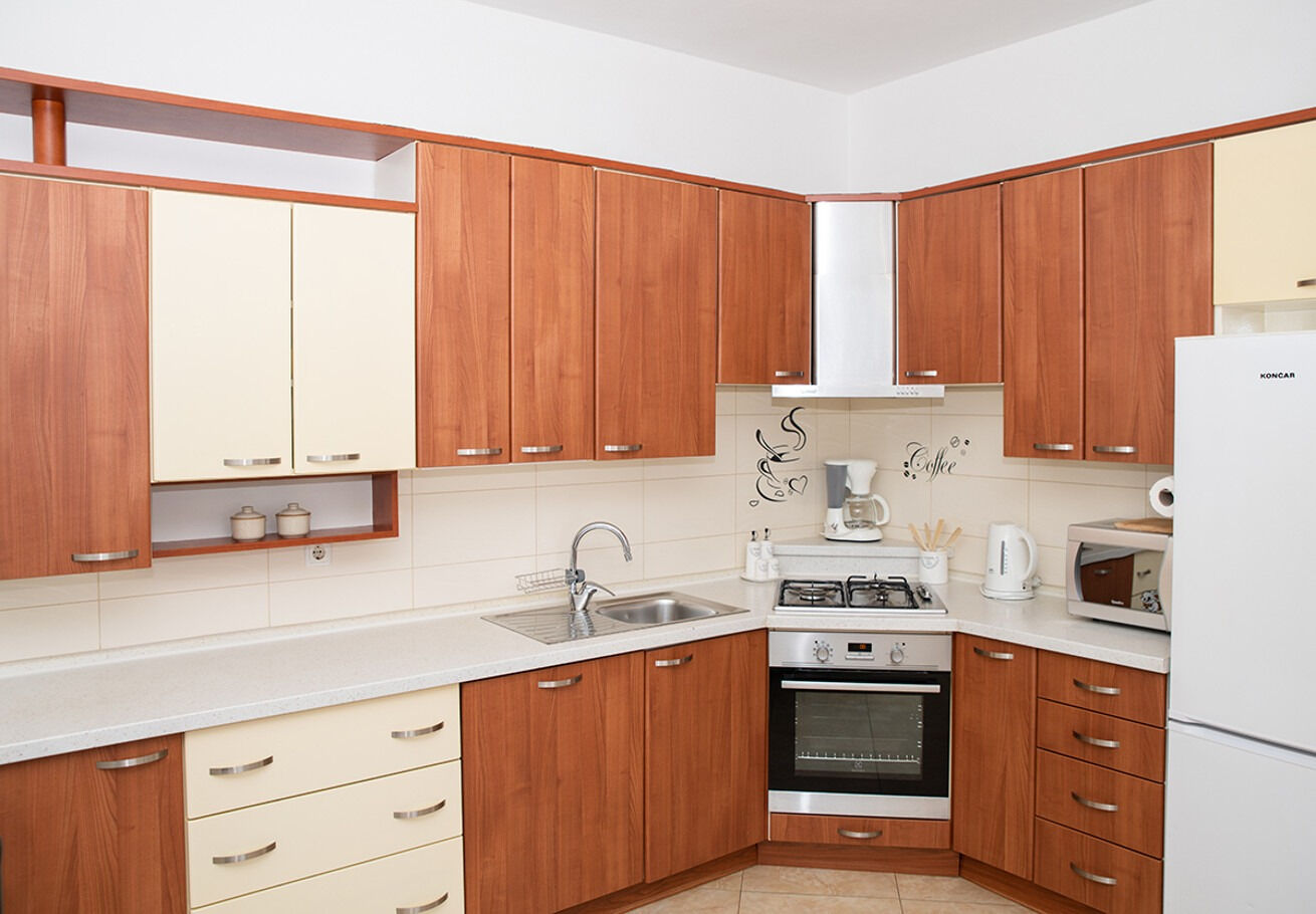 Apartment Mira 110481-A1