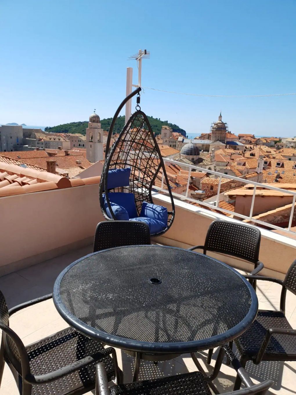 Photo of House Star 1