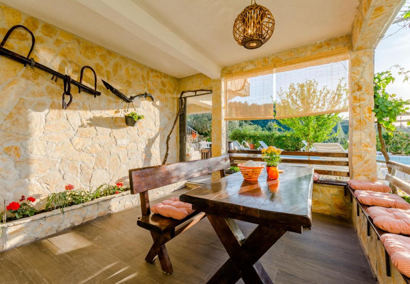 Apartment Ljubo 11055-A1