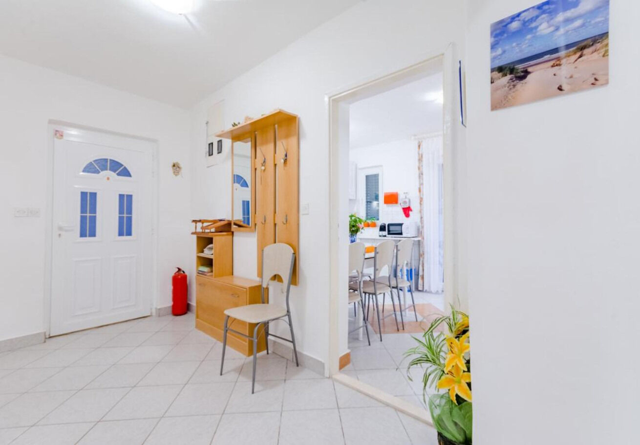 Apartment Ljubo 11055-A1