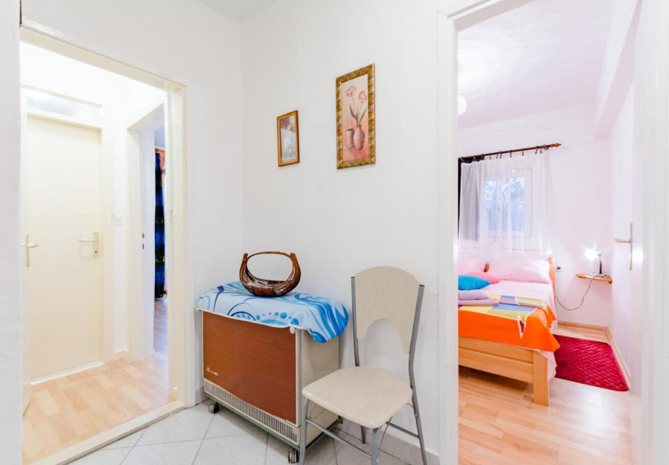 Apartment Ljubo 11055-A1