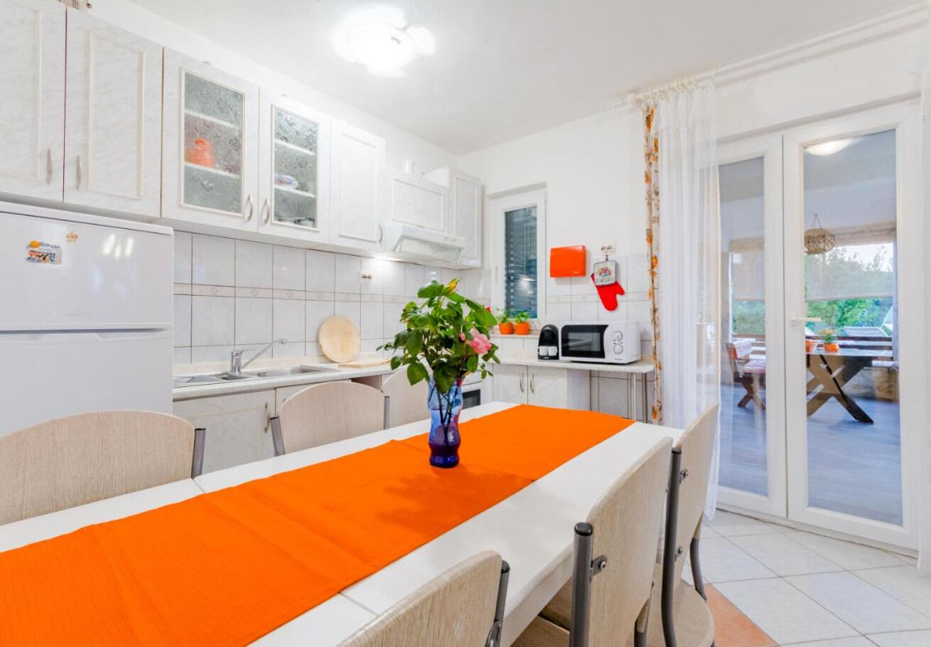 Apartment Ljubo 11055-A1