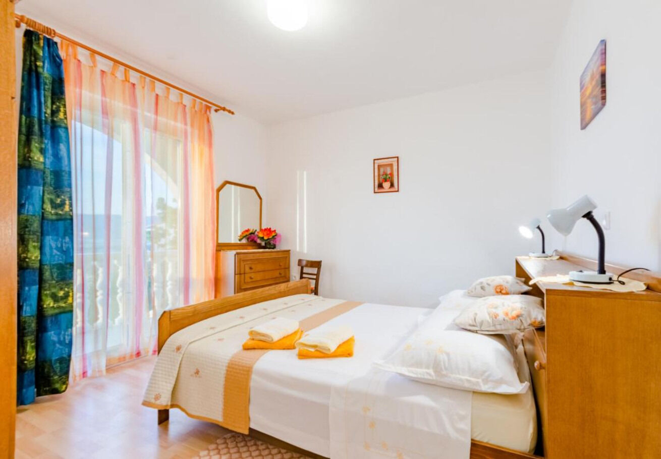 Apartment Ljubo 11055-A1