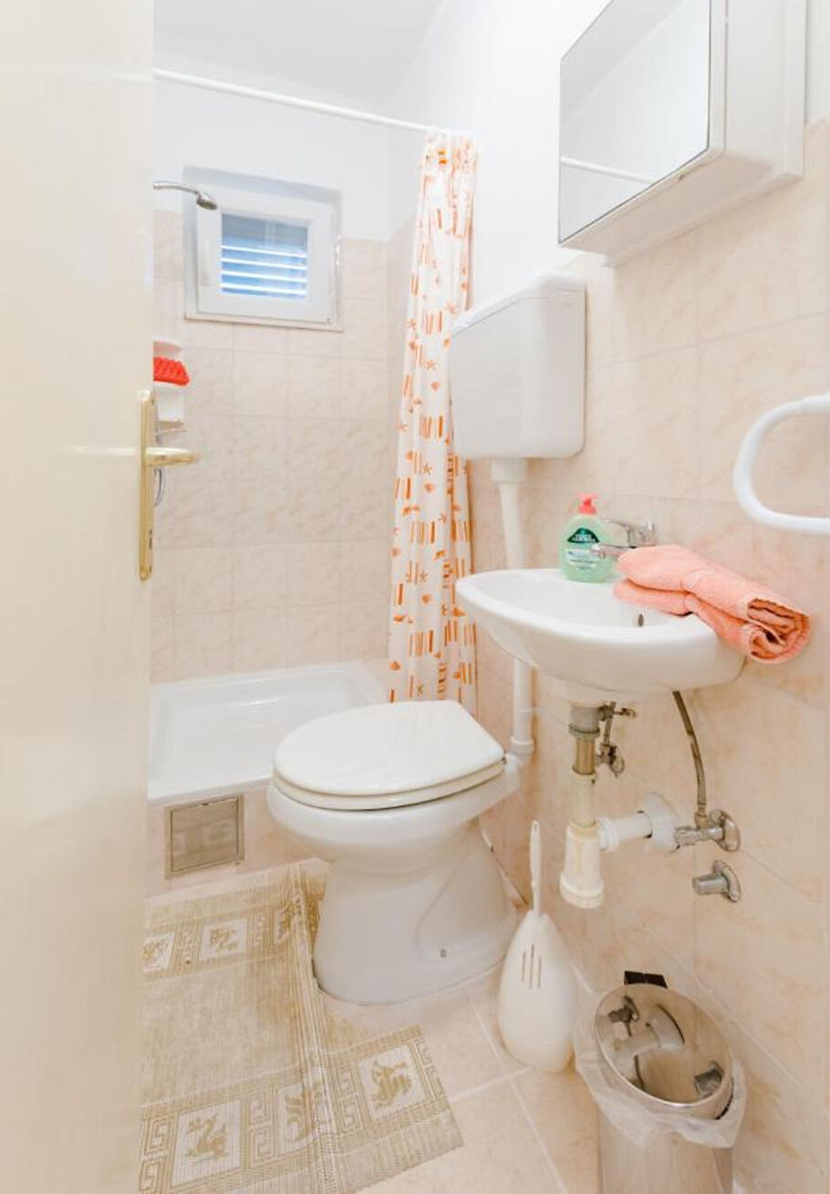 Apartment Ljubo 11055-A1