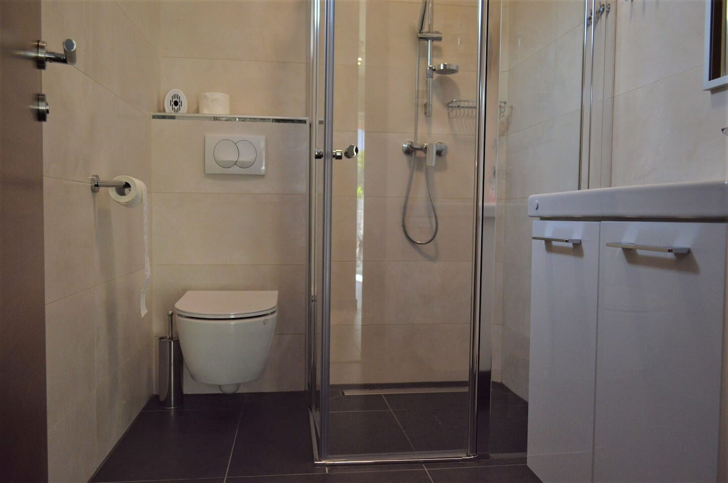 Apartments Leonard 11057-A1