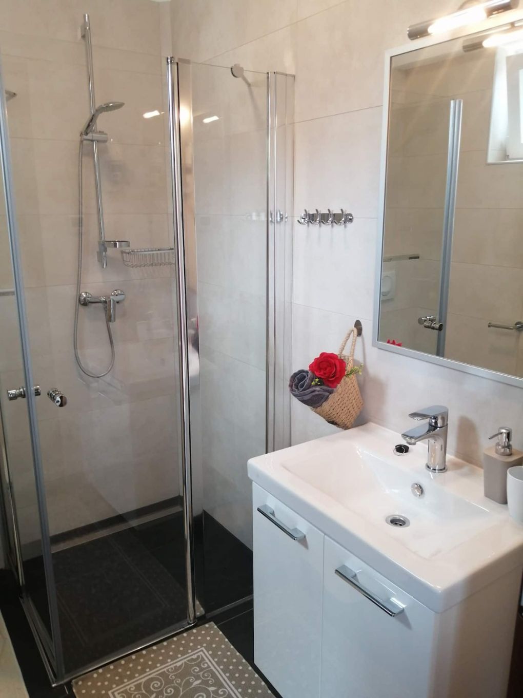 Apartments Leonard 11057-A1