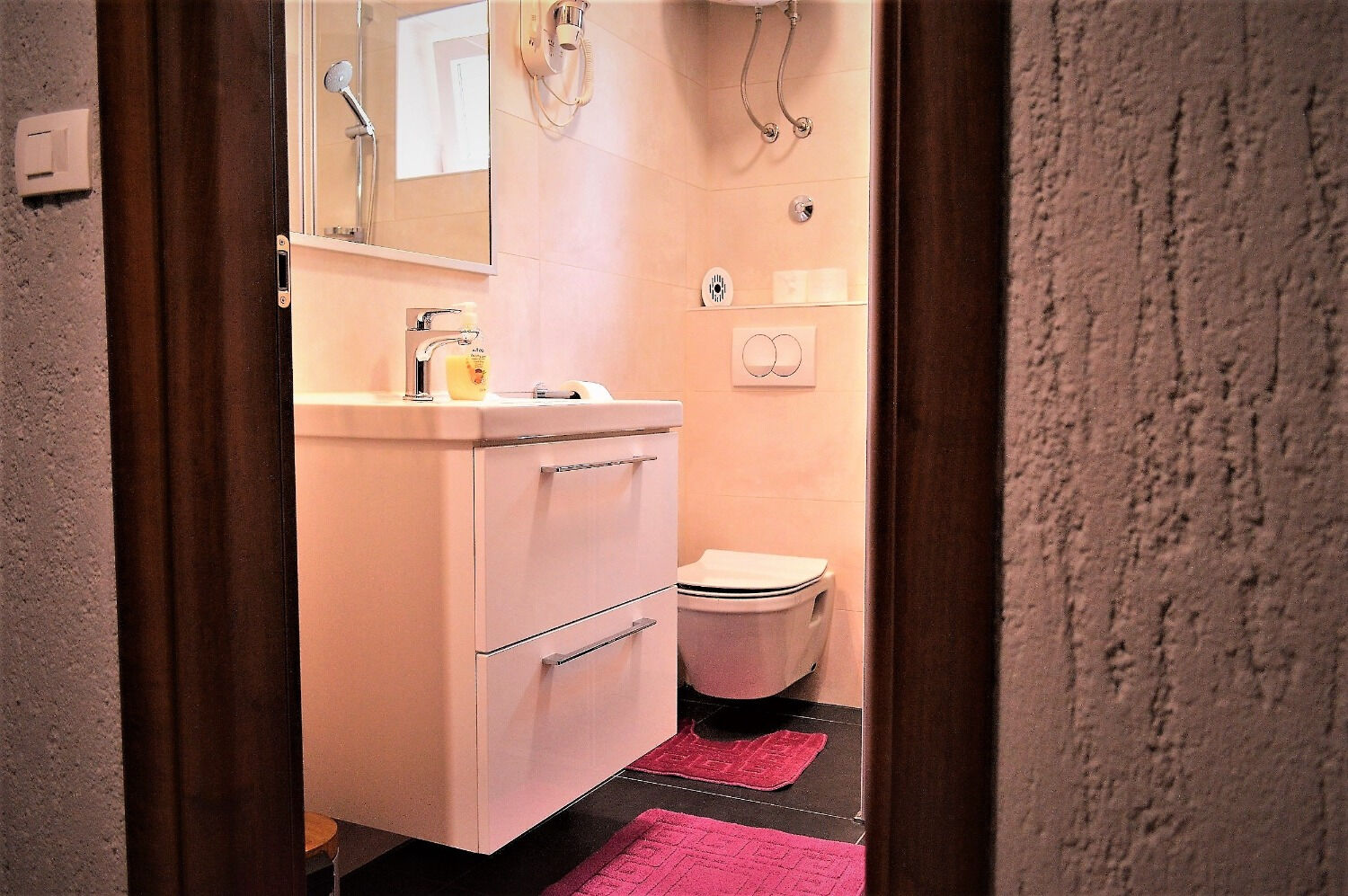 Apartments Leonard 11057-A3