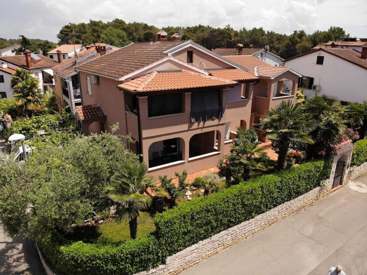 Apartments Leonard 11057-A2
