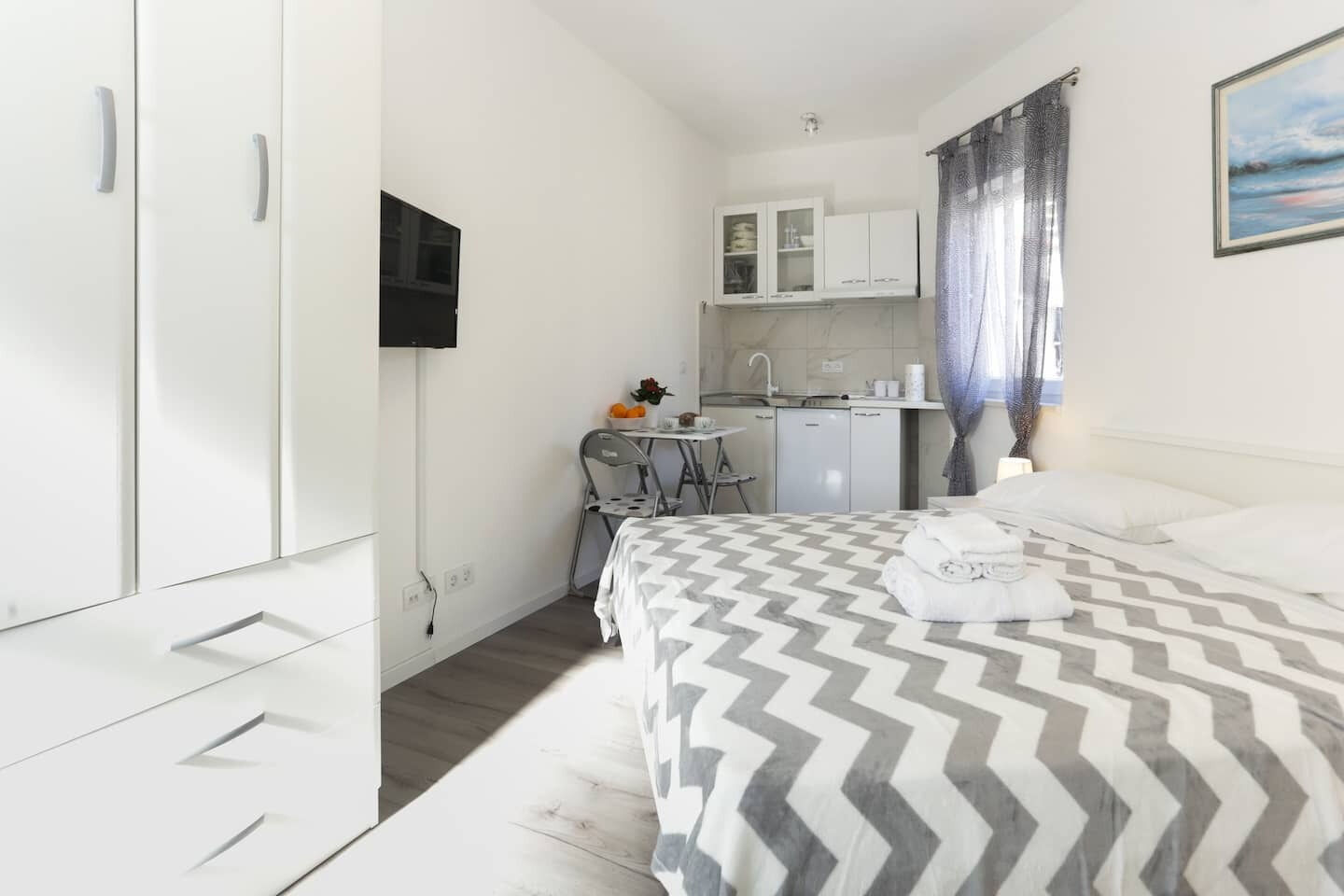 House Ivica 110551-K1