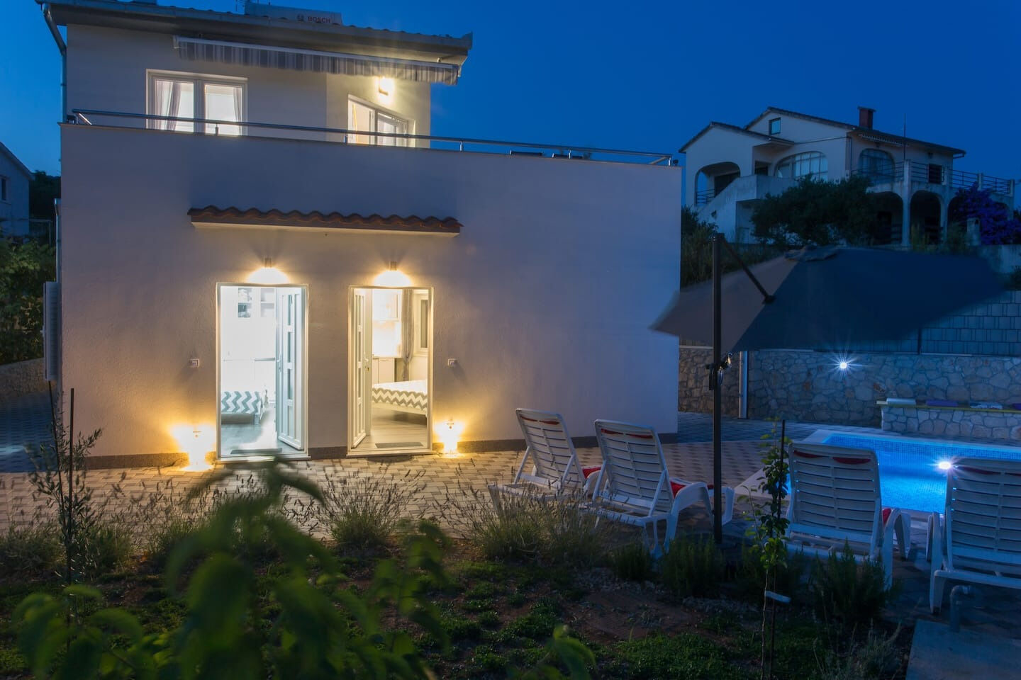 House Ivica 110551-K1