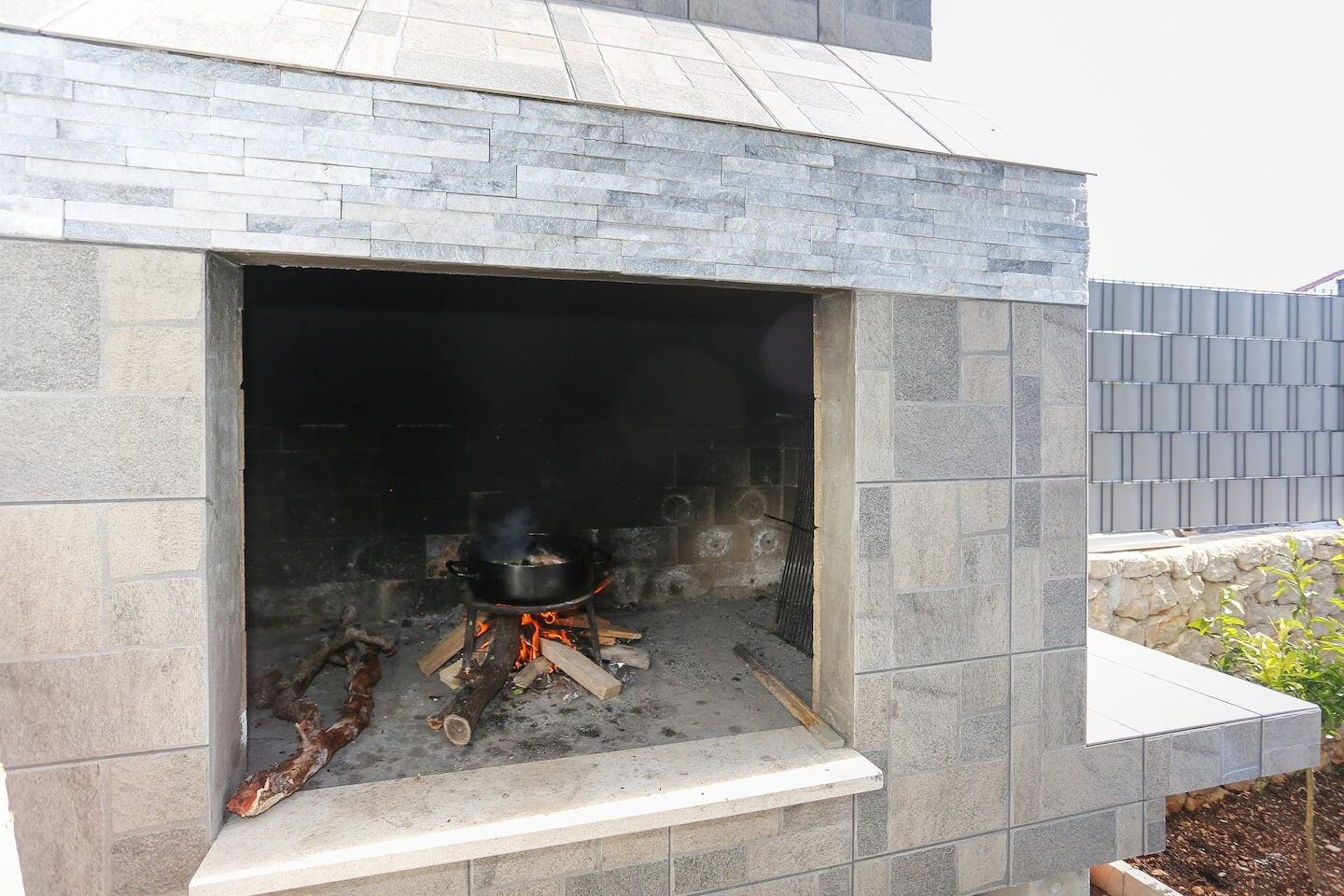 House Ivica 110551-K1