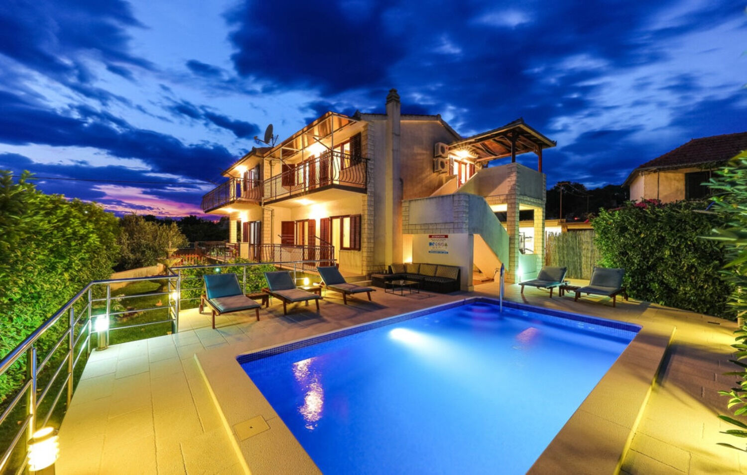 House Rafaeli 11066-K1