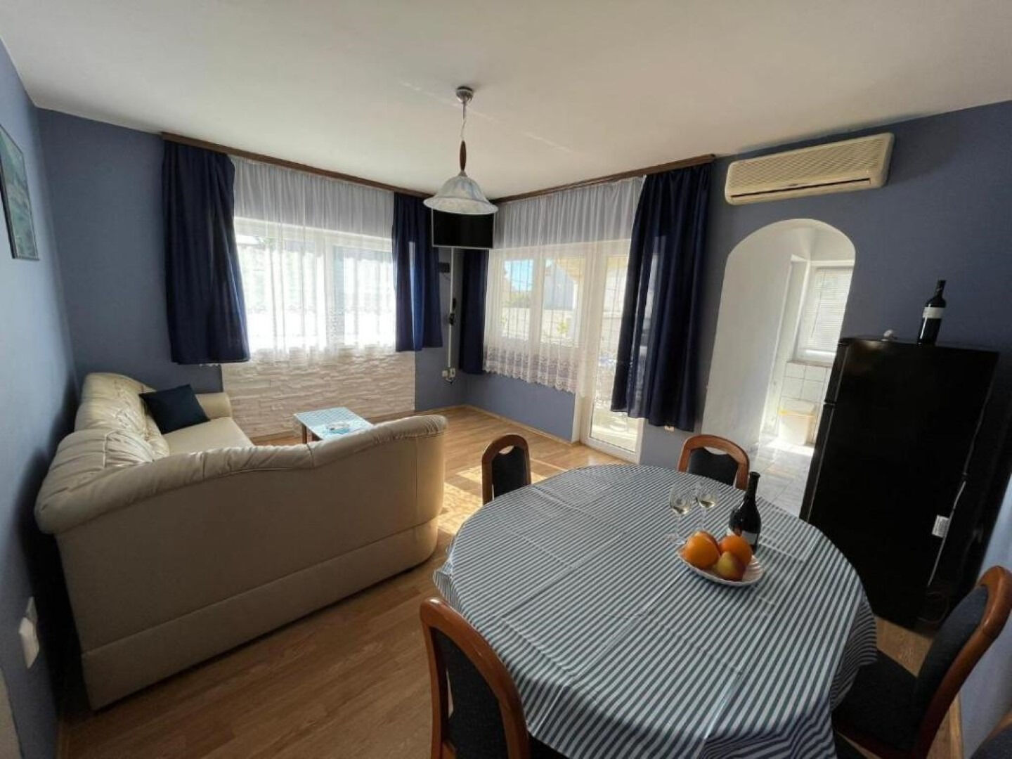 Apartments Budi 11068-A1
